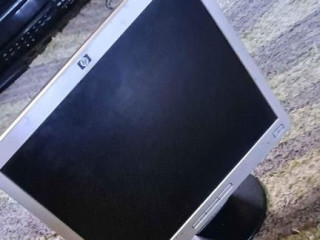 HP MONITOR FOR SALE