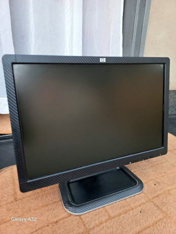 hp-monitor-for-sale-big-0